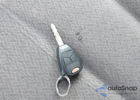 2007 Chrysler Town & Country Lx z USA, uszkodzony, nr VIN 2A4GP44R77R220840